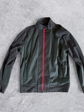 lululemon athletica Black & Dark Gray Zip Jacket with Red Trim